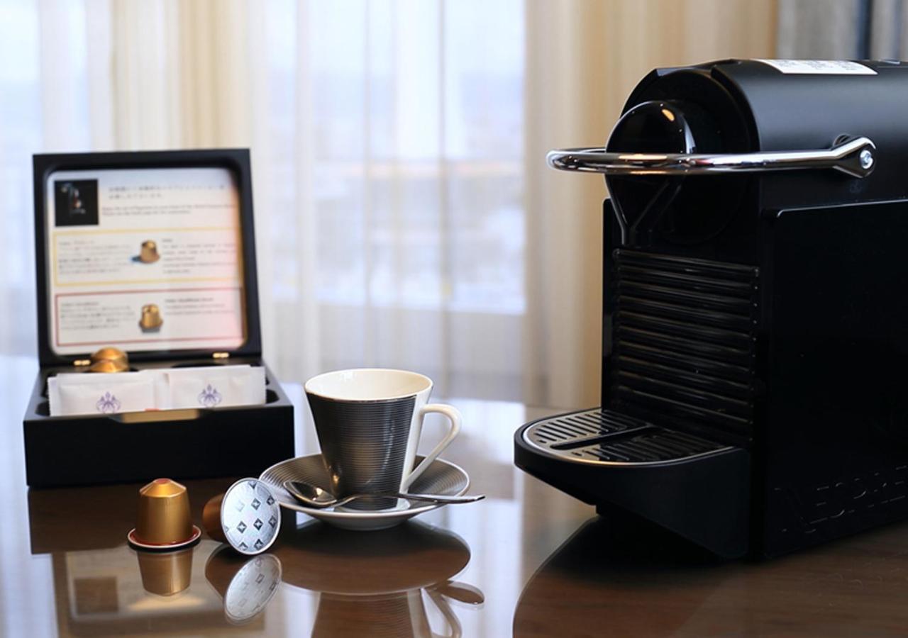 Hotel Granvia Kioto Exterior foto A Nespresso coffee machine